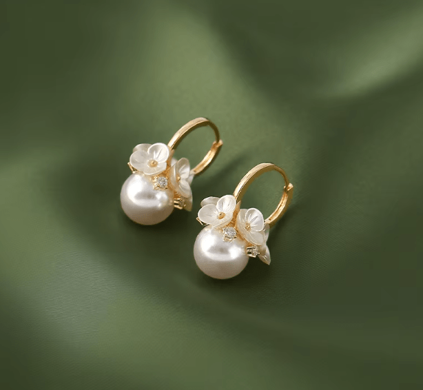 Pendientes de aro de perlas y flores de concha para mujer - Quierox - Tienda Online