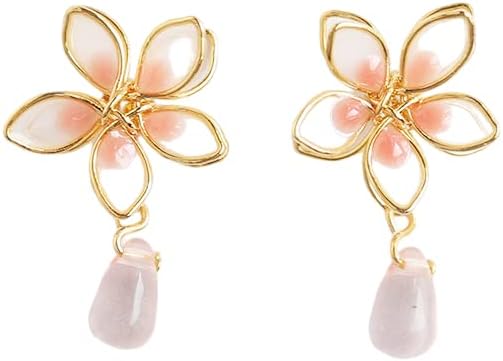 Pendientes de flores esmaltadas de inspiración Mori, con un exquisito diseño asimétrico - Quierox - Tienda Online