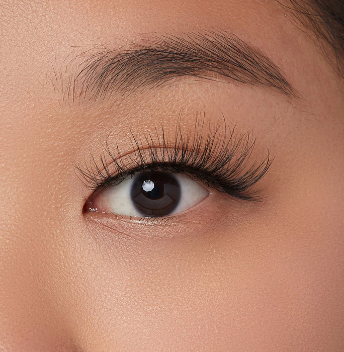 Pestañas KISS Smudged - Quierox - Tienda Online