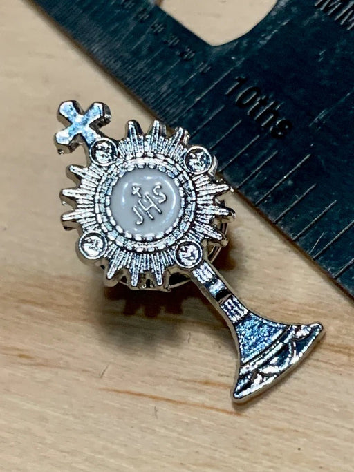 Pin de solapa de custodia | Sagrada Eucaristía | Santísimo Sacramento - Quierox - Tienda Online