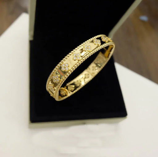 Pulsera de lujo de estilo punk con dijes, diseño de diamantes y flores - Quierox - Tienda Online
