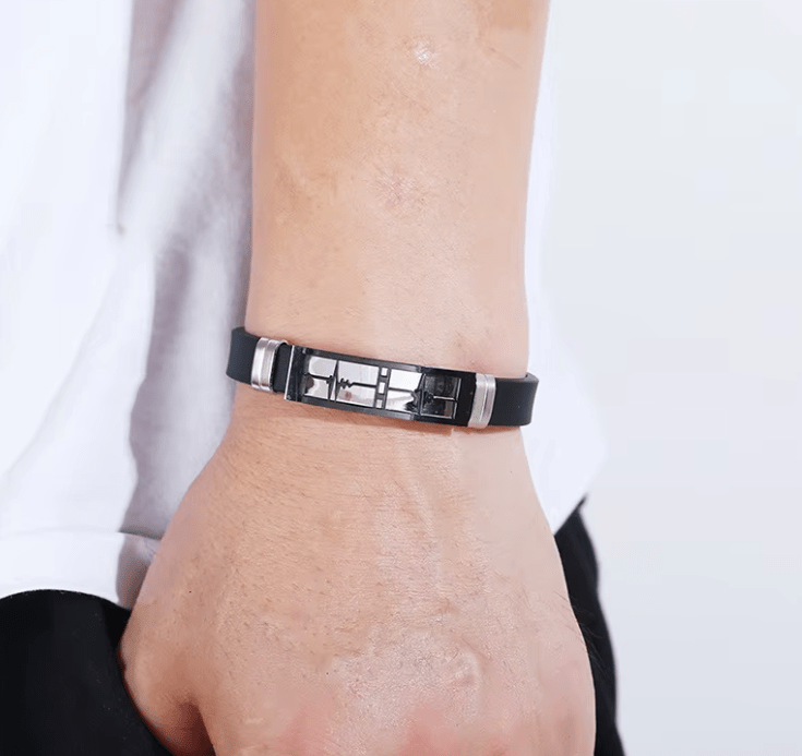 Pulseras de silicona de acero inoxidable y titanio para hombre y mujer, brazaletes de goma con dijes de latido del corazón - Quierox - Tienda Online