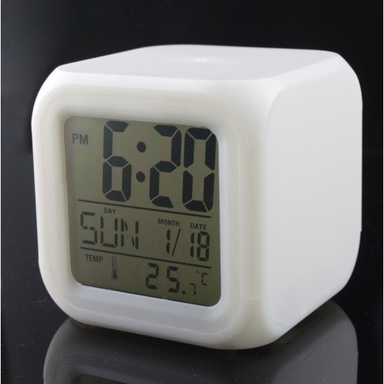 Reloj despertador LED cúbico que cambia de color + fecha y temperatura - Quierox - Tienda Online