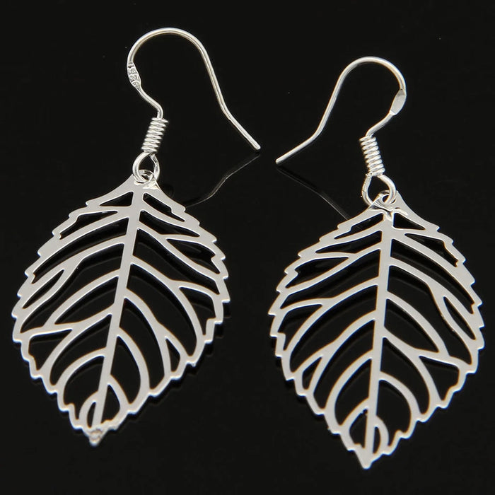 Aretes colgantes de hoja de metal bohemios