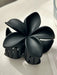 Set de 2 pinzas para el cabello con flor, en negro y marrón para mujeres - Quierox - Tienda Online