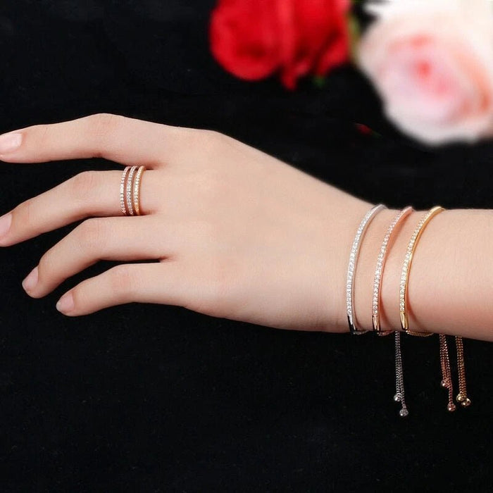 Set de 3 Pulseras para Dama elegantes y delicadas en Oro Rosa, Plateado y Dorado Ajustables - Quierox - Tienda Online