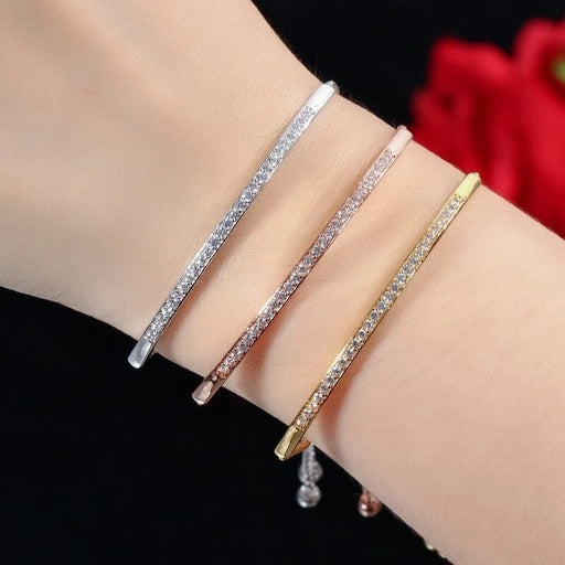 Set de 3 Pulseras para Dama elegantes y delicadas en Oro Rosa, Plateado y Dorado Ajustables - Quierox - Tienda Online