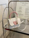 SHEIN 1 mini bolso con forma de corazón, estilo bandolera de PU en contraste - Quierox - Tienda Online