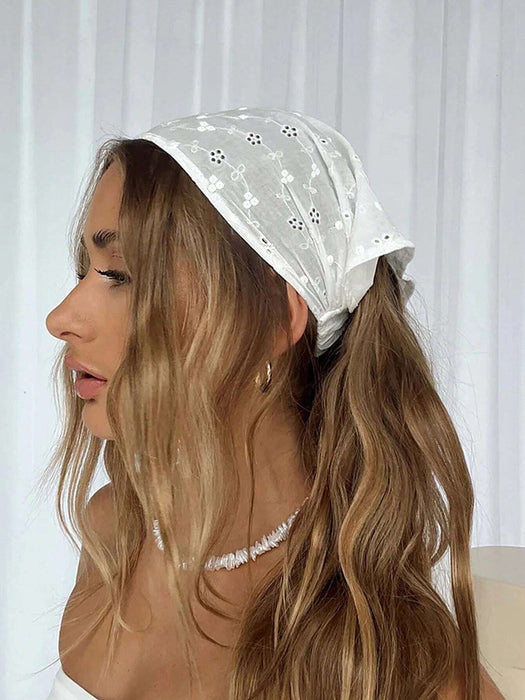 SHEIN 1 pañuelo elegante para mujer con bordado de flores,tipo bandana blanco suave - Quierox - Tienda Online