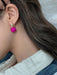 Shein 1 par de elegantes pendientes colgantes con diseño de bola roja adornados con diamantes de imitación para mujer - Quierox - Tienda Online