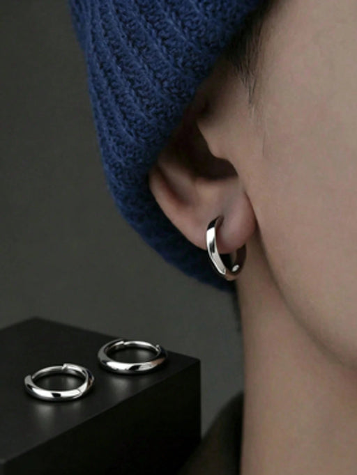 Shein 1 par de pendientes de aro de Mobius para hombres - Quierox - Tienda Online