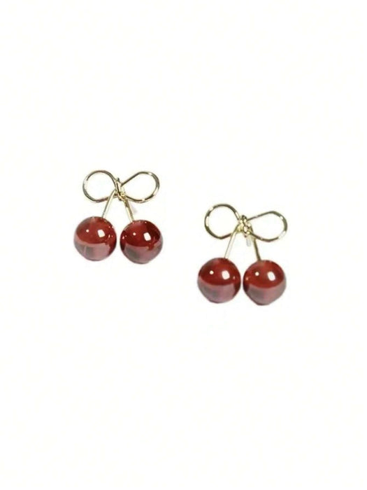 Shein 1 par de pendientes de botón pequeños con diseño de fruta fresca en color cereza/vino tinto - Quierox - Tienda Online