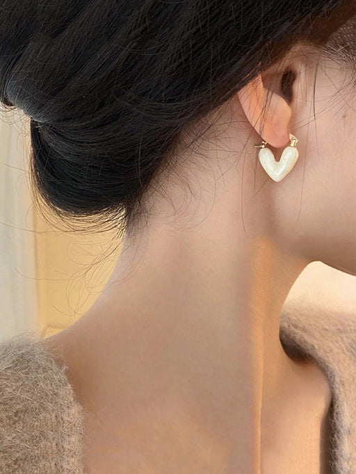 SHEIN 1 par de Pendientes tipo Clavo con forma de Corazón - Quierox - Tienda Online