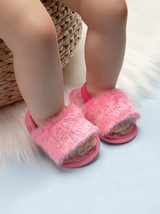 SHEIN 1 par de sandalias planas con tiras traseras peludas para niñas, ideales para el verano. - Quierox - Tienda Online