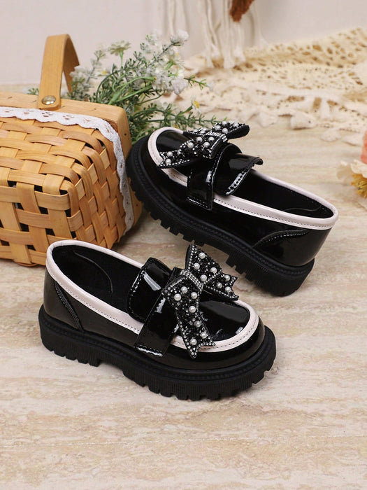 Shein 1 par de zapatos de niña nuevos, modernos, con lazo, de PU y perlas - Quierox - Tienda Online