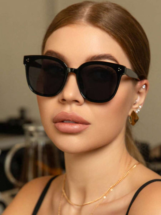 Shein 1 pieza de gafas de sol retro con montura cuadrada para mujer, de plástico, modernas, clásicas - Quierox - Tienda Online