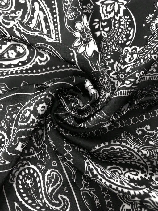 SHEIN 1 pieza pañuelo cuadrado de seda con estampado de cachemira - Quierox - Tienda Online