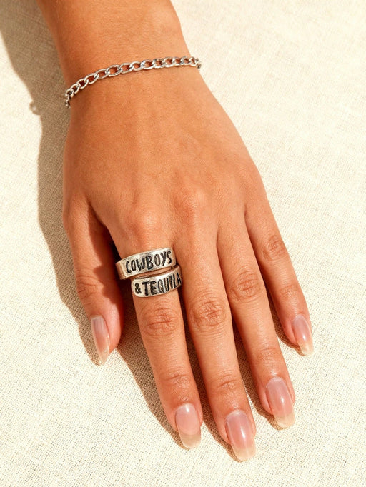 SHEIN 1 pieza vintage grabado con letra Anillo para mujeres estilo occidental Bisutería - Quierox - Tienda Online