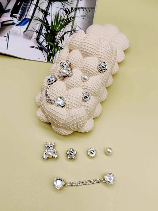 Shein 10 piezas de adornos para zapatos desmontables de la serie Bear para zuecos - Quierox - Tienda Online