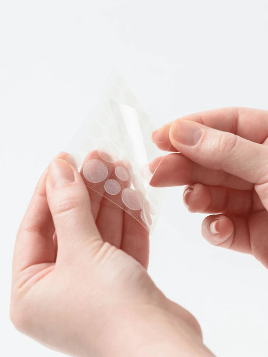 SHEIN 180 piezas Pegatinas redondas invisibles transparentes para el rostro - Quierox - Tienda Online