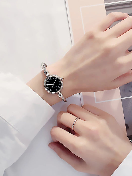 SHEIN 2 relojes de cuarzo con manecillas redondas, ideales como regalo para estudiantes - Quierox - Tienda Online