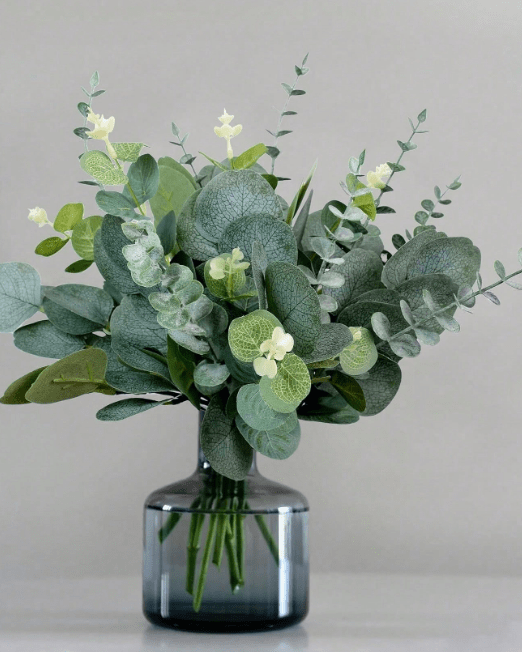 Shein 3pcs de tallos de hojas de eucalipto con frutos, plantas verdes artificiales - Quierox - Tienda Online