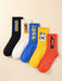 Shein 4 pares de calcetines deportivos largos con estampado de graffiti colorido aleatorio para hombres - Quierox - Tienda Online