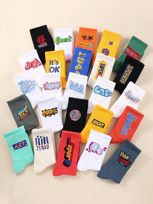 Shein 4 pares de calcetines deportivos largos con estampado de graffiti colorido aleatorio para hombres - Quierox - Tienda Online
