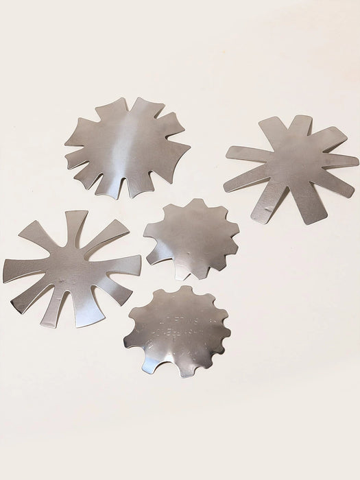 SHEIN 5 plantillas recortadoras de bordes de acero para manicura, cortador de línea de sonrisa francesa - Quierox - Tienda Online