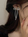Shein Andkiss 1 par de pendientes con lazo, borla y perlas falsas, adecuados para mujeres - Quierox - Tienda Online