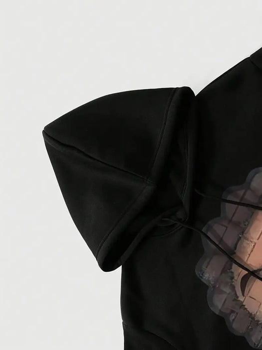 Shein Atuendo casual para hombre con un gráfico de diente de oro, compuesto por un hoodie negro combinado con pantalones acampanados - Quierox - Tienda Online