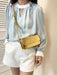 SHEIN Bolso cuadrado mini patentado en color limpio, elegante, moderno - Quierox - Tienda Online