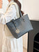 SHEIN Bolso de hombro totalmente impreso, impresión de letras retro de gran capacidad - Quierox - Tienda Online