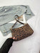Shein Bolso de mano con estampado de leopardo minimalista para el brazo - Quierox - Tienda Online