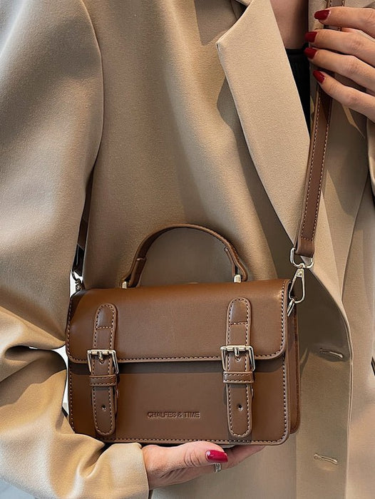 Shein - Bolso de mano de PU con solapa y hebilla para mujer, estilo universitario - Quierox - Tienda Online