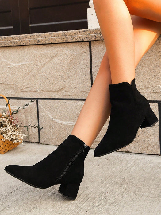 SHEIN Botines negros sencillos y modernos para mujer, ideales para otoño/invierno - Quierox - Tienda Online
