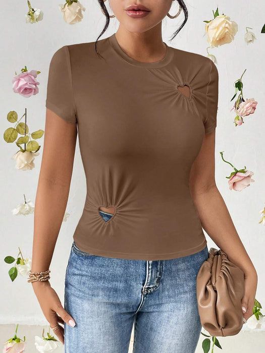 SHEIN Camiseta con detalle de corte de corazón fruncido Essnce - Quierox - Tienda Online