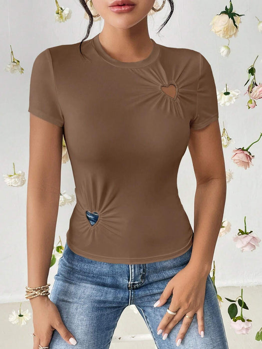 SHEIN Camiseta con detalle de corte de corazón fruncido Essnce - Quierox - Tienda Online