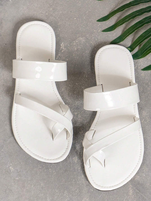 Shein Chanclas planas de verano para mujer, con correa para el dedo del pie, para exteriores - Quierox - Tienda Online