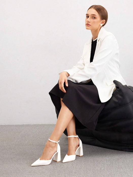 SHEIN CUCCOO BIZCHIC Zapatos de tacón alto blancos con punta en V y tira al tobillo - Quierox - Tienda Online