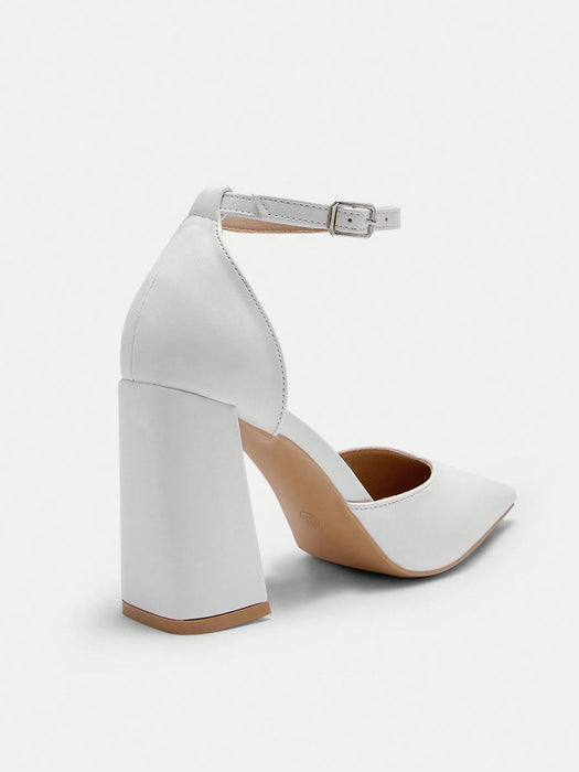 SHEIN CUCCOO BIZCHIC Zapatos de tacón alto blancos con punta en V y tira al tobillo - Quierox - Tienda Online