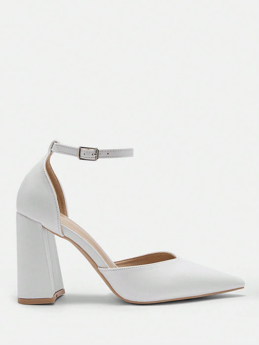 SHEIN CUCCOO BIZCHIC Zapatos de tacón alto blancos con punta en V y tira al tobillo - Quierox - Tienda Online