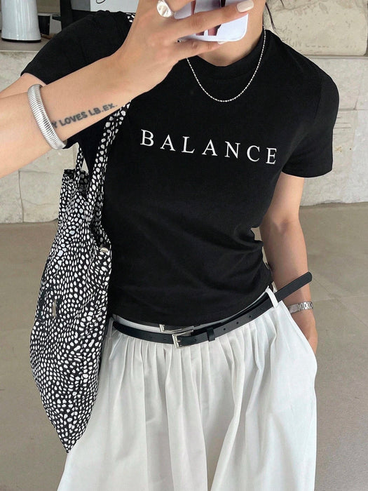 SHEIN DAZY Camiseta de manga corta estampada con letras para mujer - Quierox - Tienda Online