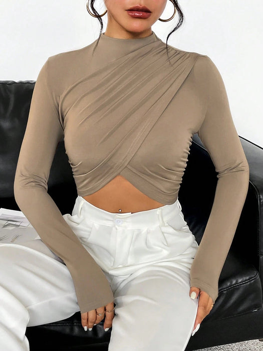 SHEIN Essnce Camiseta crop cruzada de cuello alto - Quierox - Tienda Online