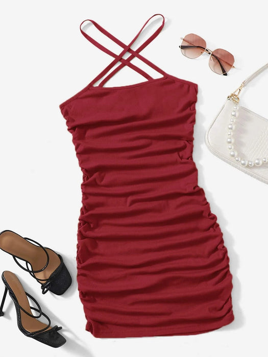 SHEIN EZwear Vestido halter cruzado con diseño fruncido - Quierox - Tienda Online