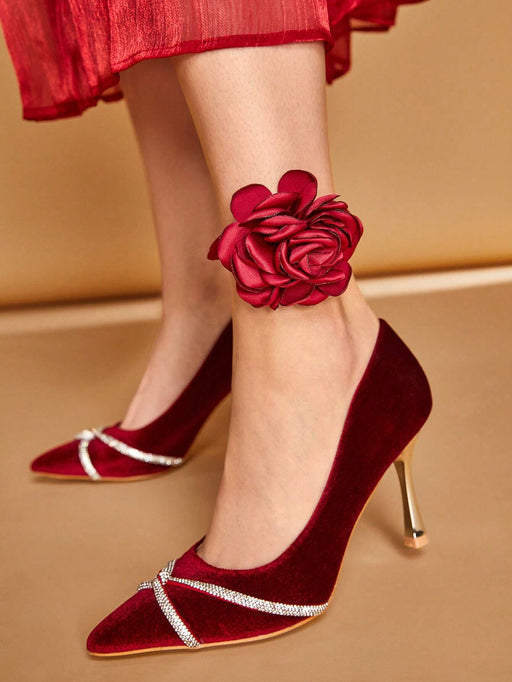 SHEIN Flor de muñeca doble uso, tambien como accesorio para el cabello - Quierox - Tienda Online