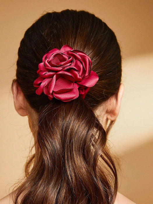 SHEIN Flor de muñeca doble uso, tambien como accesorio para el cabello - Quierox - Tienda Online