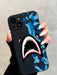 SHEIN Funda de teléfono de TPU resistente con estampado de camuflaje para iPhone 12 - Quierox - Tienda Online