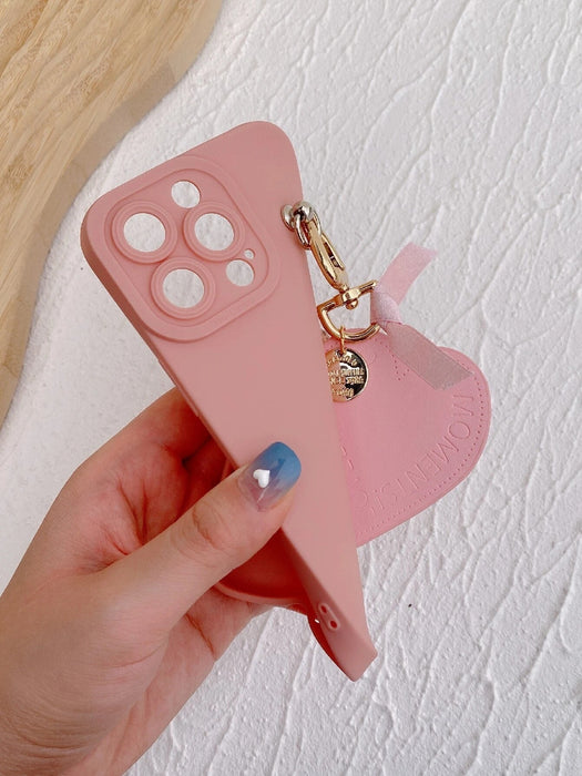 Shein Funda de teléfono sencilla con colgante de corazón para iPhone 11 Pro Max - Quierox - Tienda Online