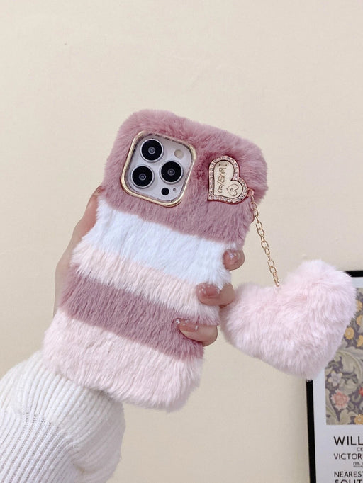 Shein Funda para teléfono de felpa con diseño de bloques de colores y colgante de corazón - Quierox - Tienda Online